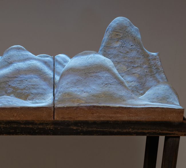 Video | Colby Parson’s “Materiality of Light” Series Combines Sculpture and Projection