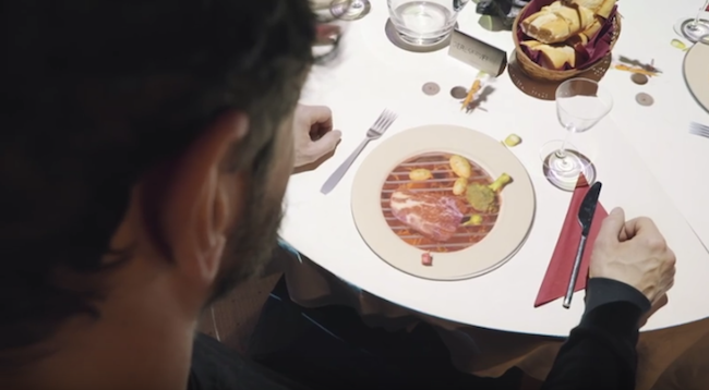 Video | Culinary Projection Transforms Dining into an Unforgettable Experience