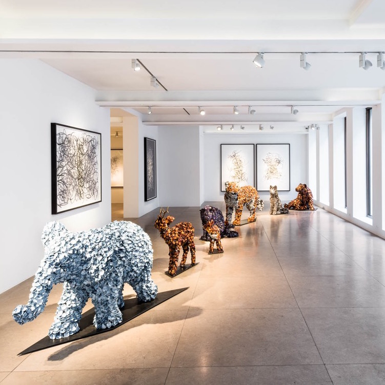 Exhibition | Barnaby Barford’s Shard Animals Promenade in David Gill Gallery