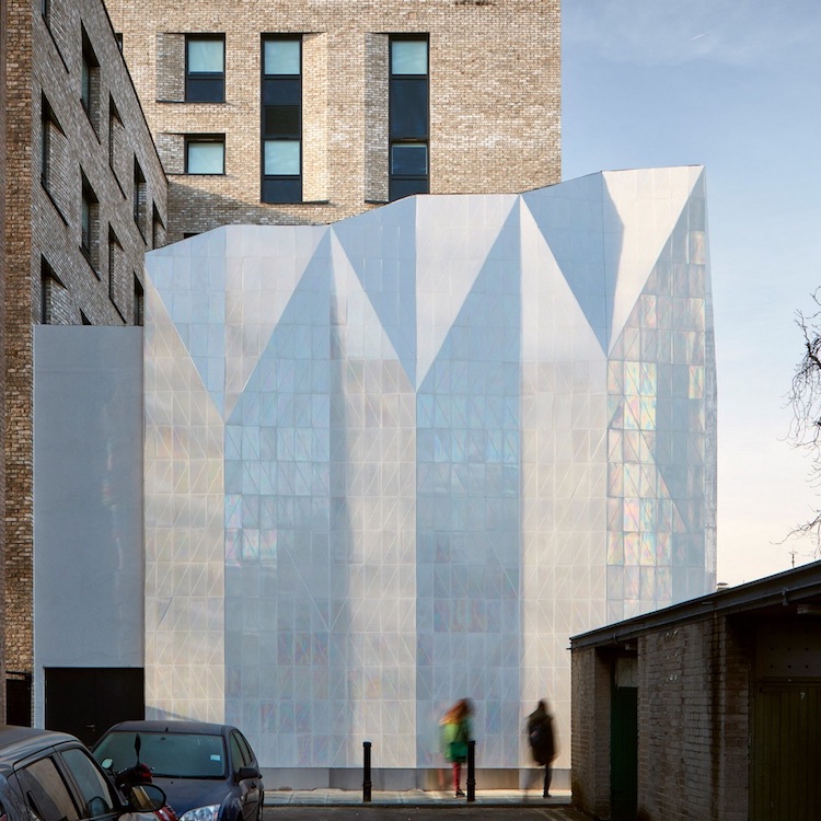 Architecture | Jestico + Whiles’ Iridescent Tile-clad Theater Space